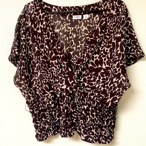 Cato Brown Printed Dressy Blouse size L - Picture 3 of 7